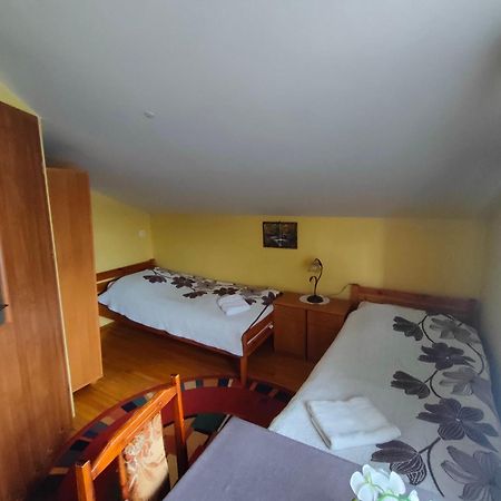 Pokoje Goscinne Szuber Iwonicz-Zdrój Dış mekan fotoğraf