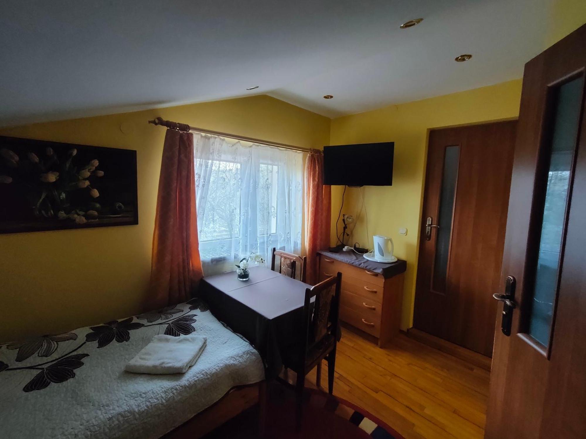 Pokoje Goscinne Szuber Iwonicz-Zdrój Dış mekan fotoğraf